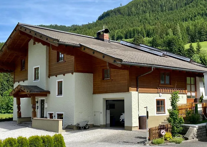 Appartements Living Saalbach by HolidayFlats24